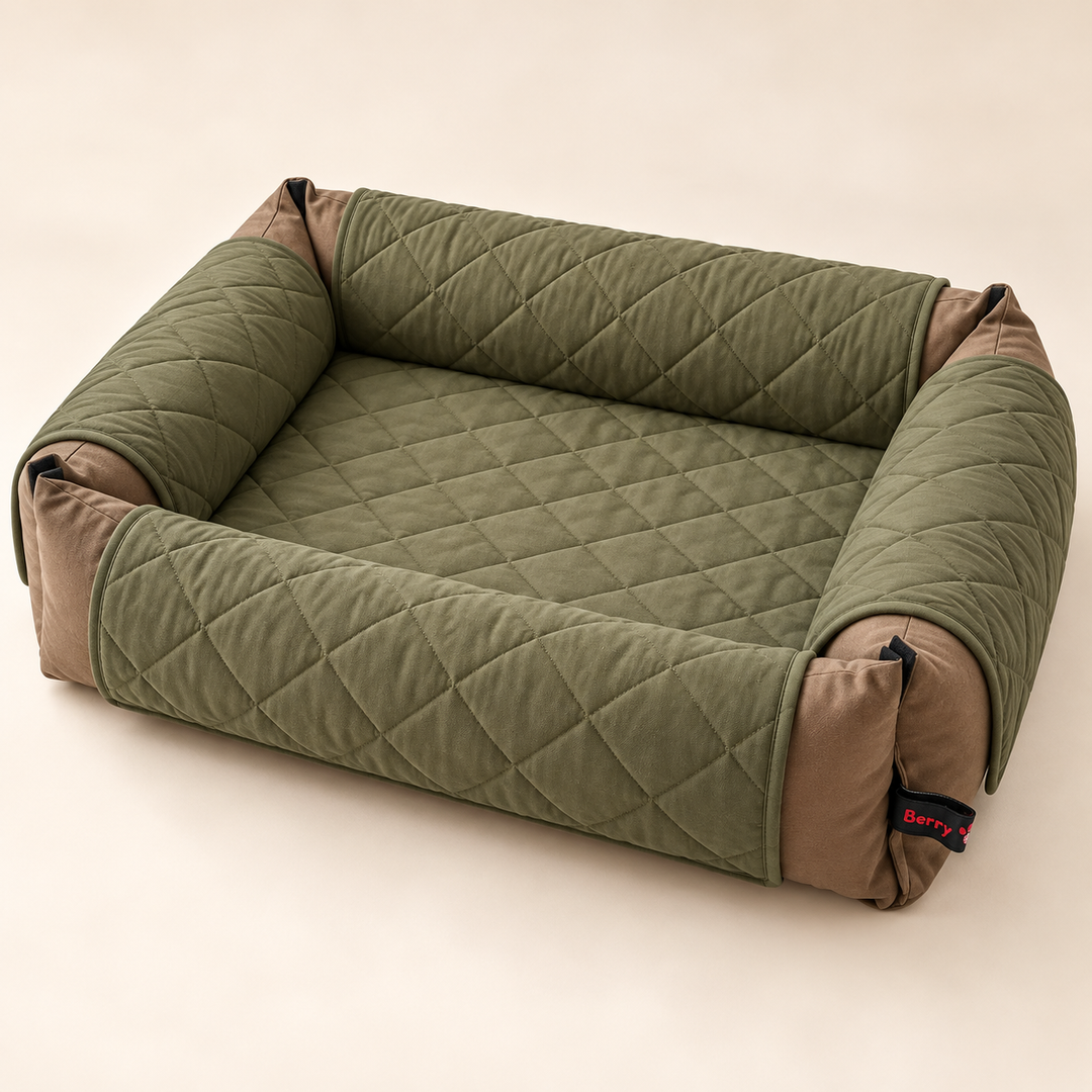 BerryPuff Cover trapuntata verde oliva sulla cuccia, con angoli liberi